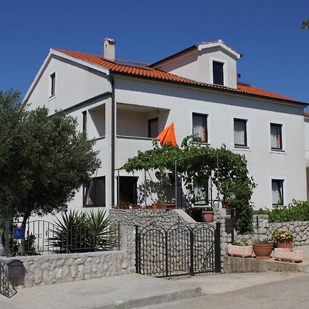 Apartments With A Parking Space Mali Losinj Exterior photo