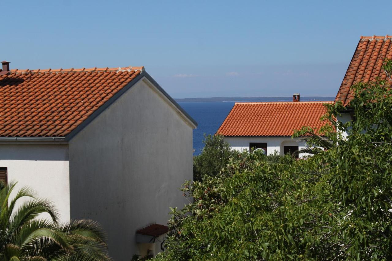 Apartments With A Parking Space Mali Losinj Exterior photo